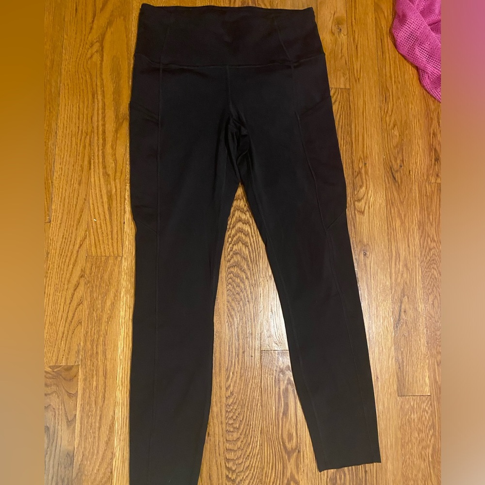 Lululemon black leggings